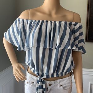 American Eagle  🦅crop top